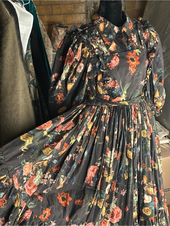 Selkie Dresses & Skirts - Selkie Black Floral Ruffle Long-Sleeve Maxi Dress size M